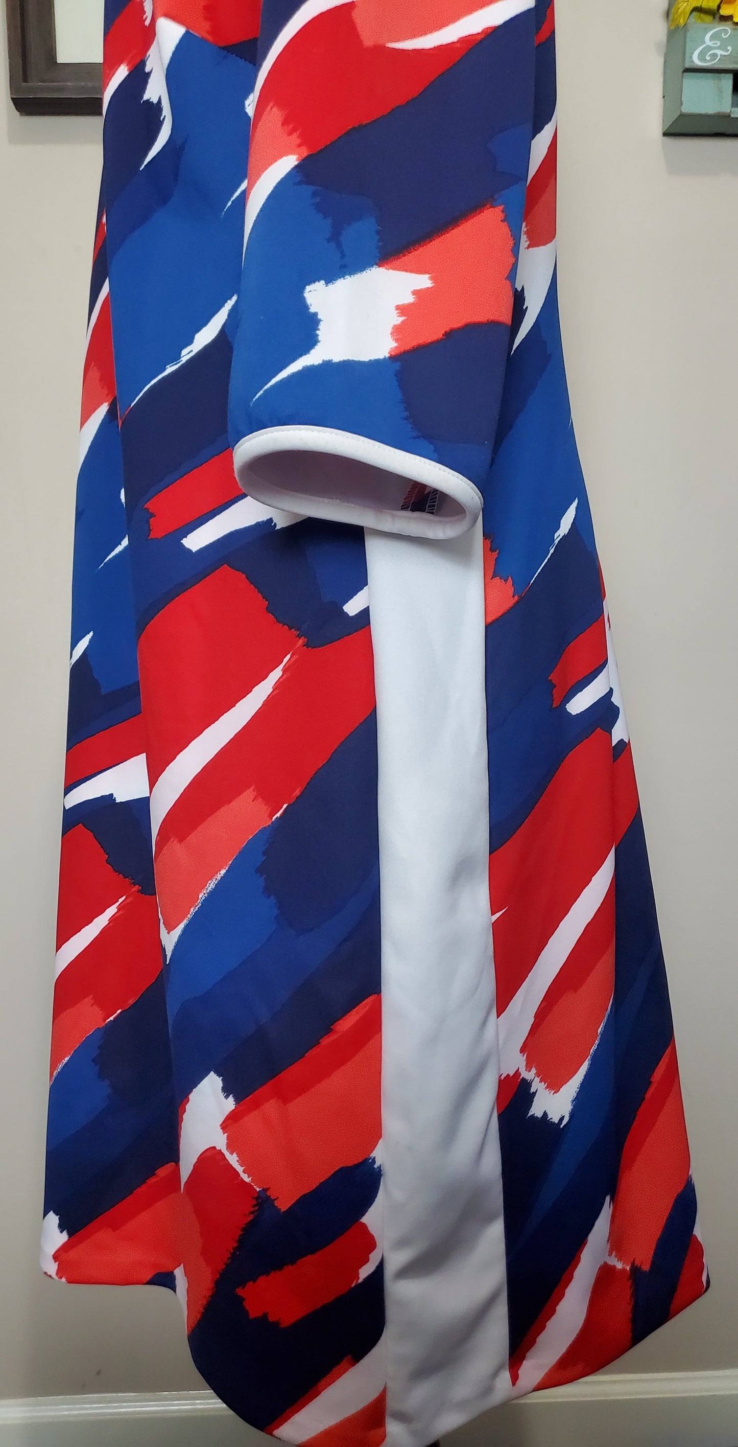 Sandra Darren 14W Red White Blue Dress