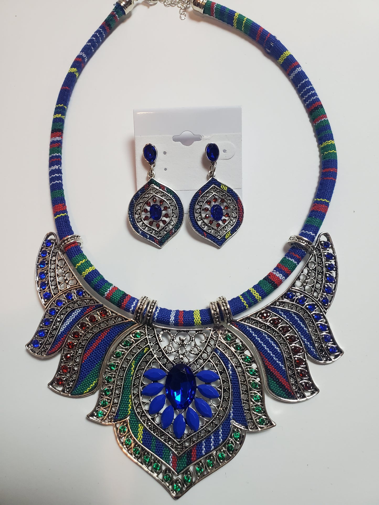 Necklace set