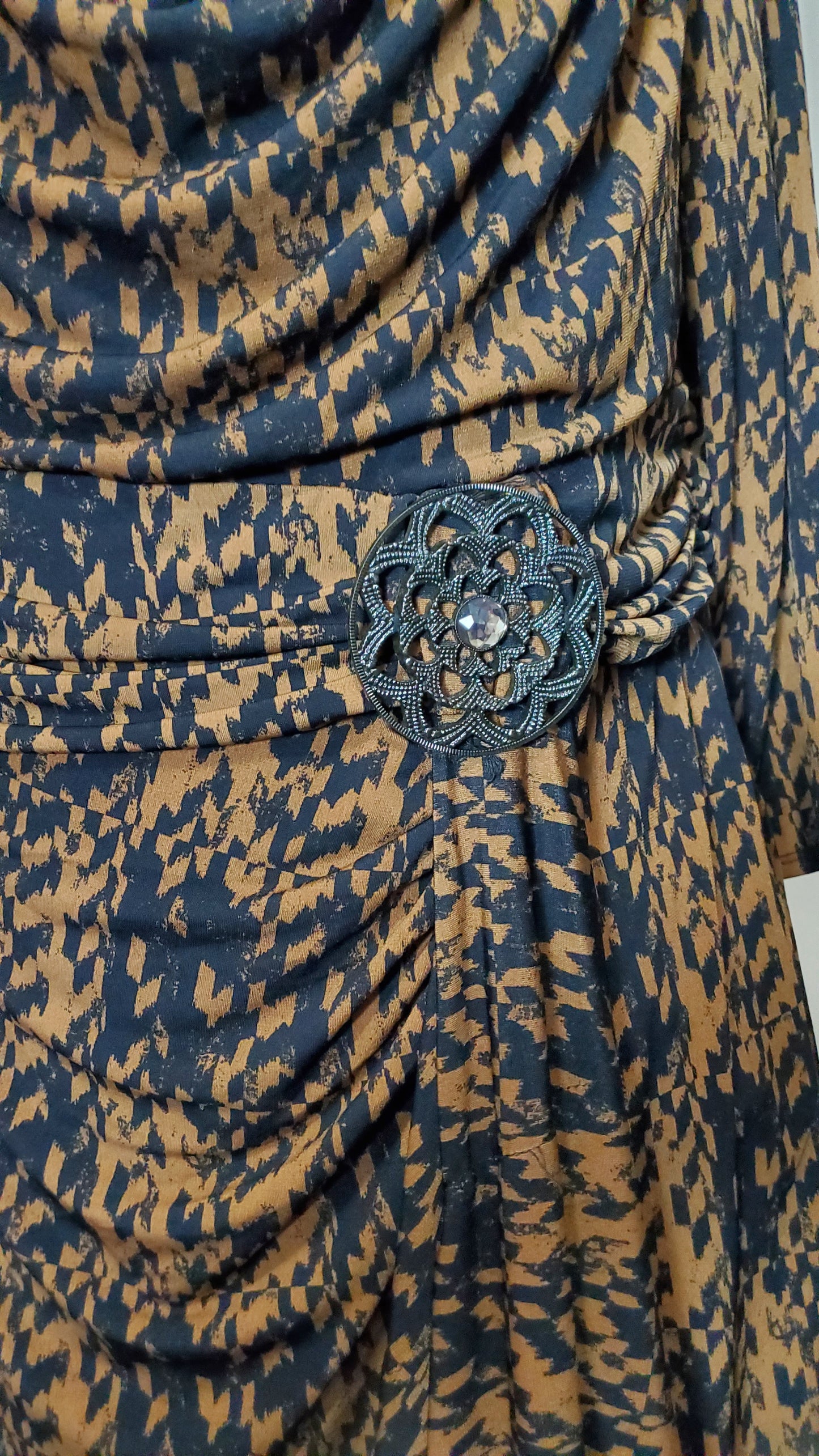 EY Signature Dress XL