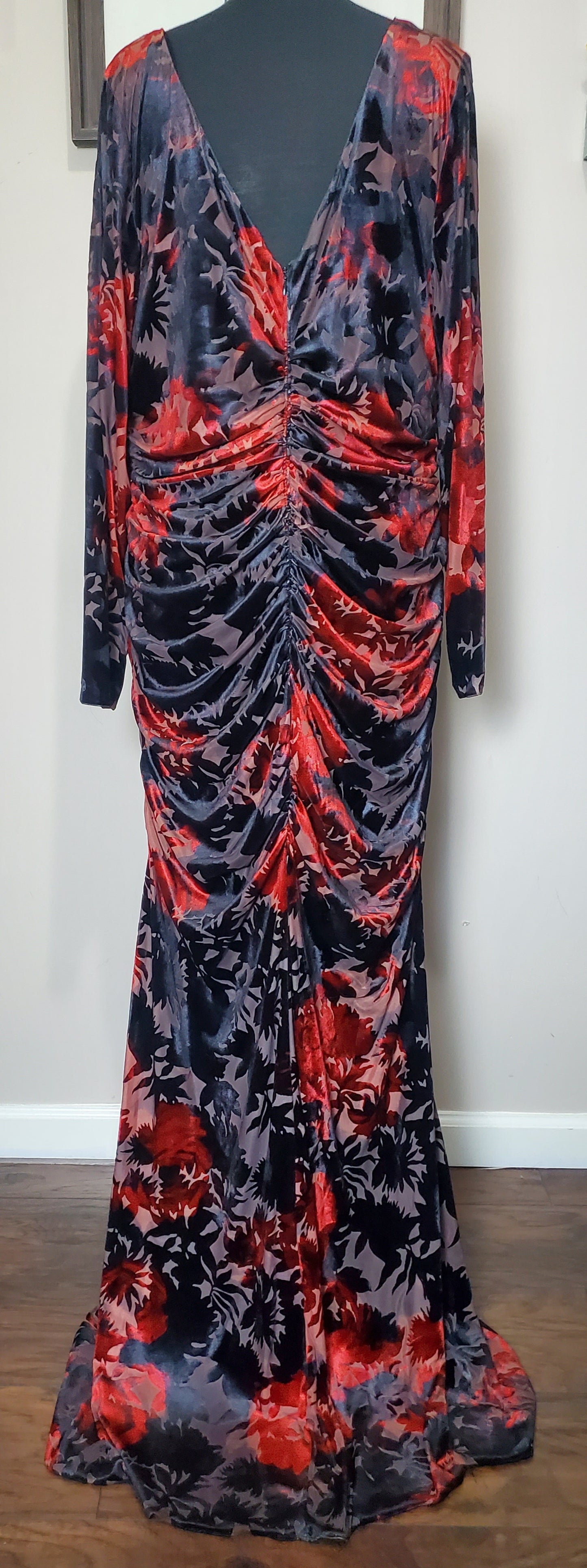 Adrianna Papell 22W Velvet Dress