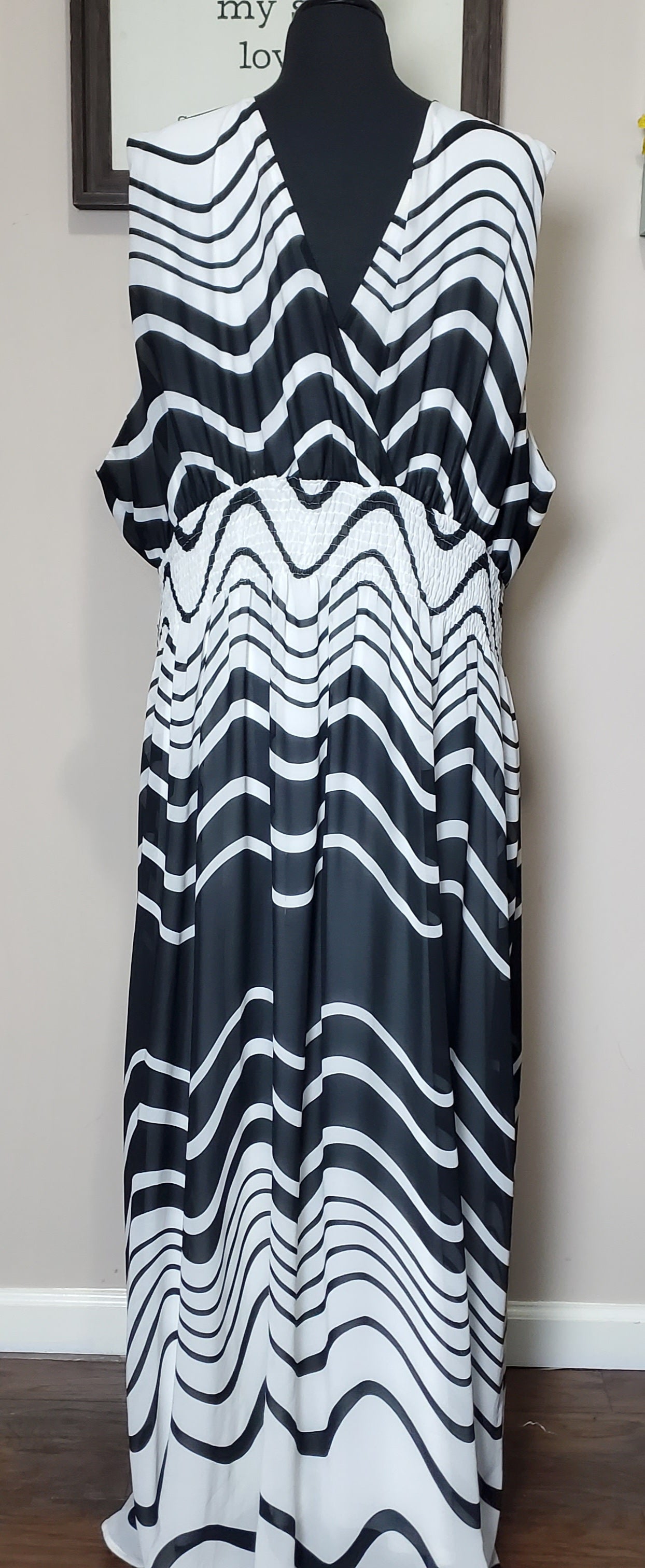 B&W Sleeveless Maxi Dress 5XL