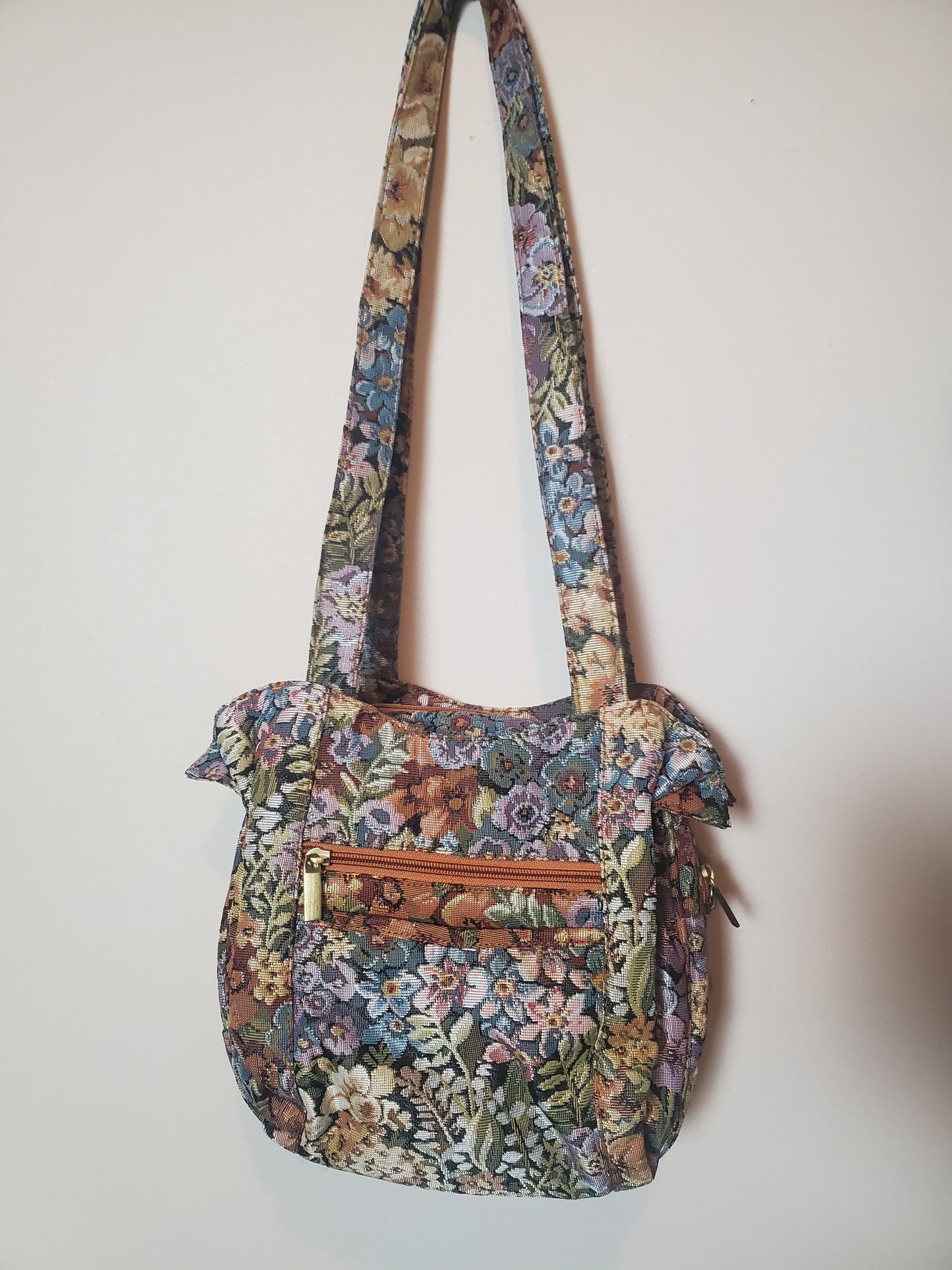 Vintage style tapestry purse