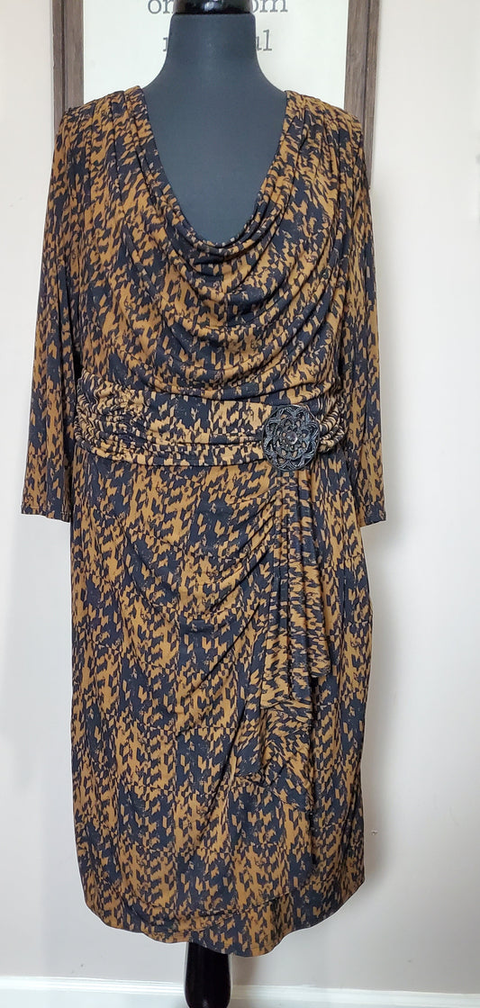 EY Signature Dress XL